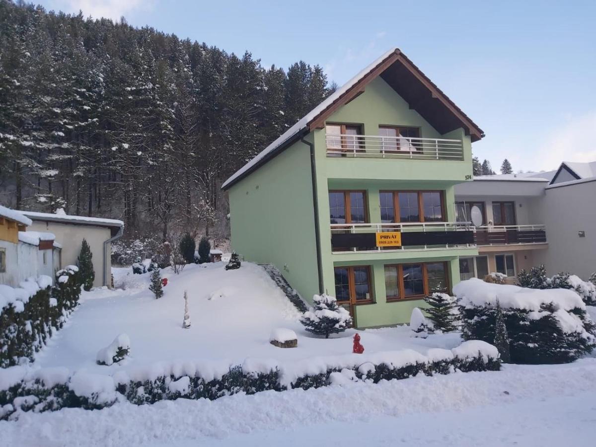 Privat Jan Apartment